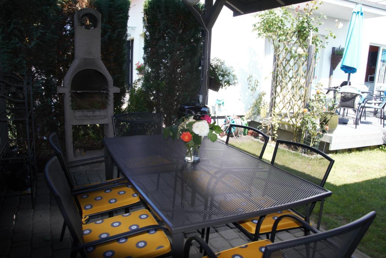 Silver Rowy Homestay *